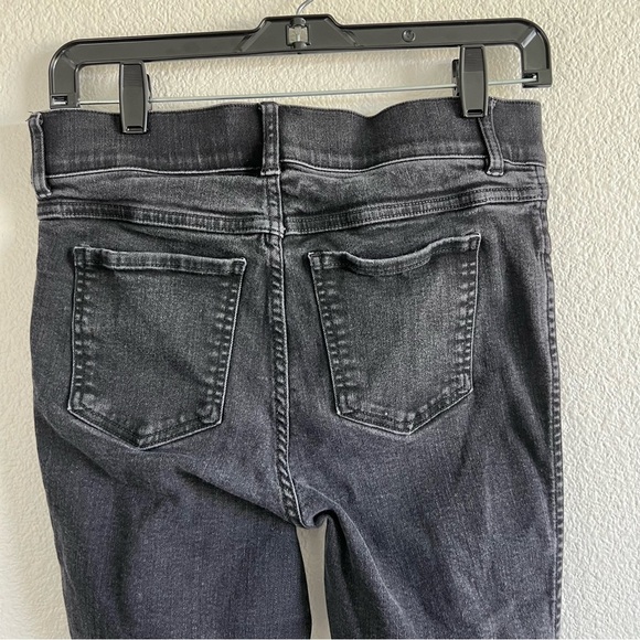 SPANXshape™ EveryWear Ankle Skinny Jeans - Picture 8 of 15